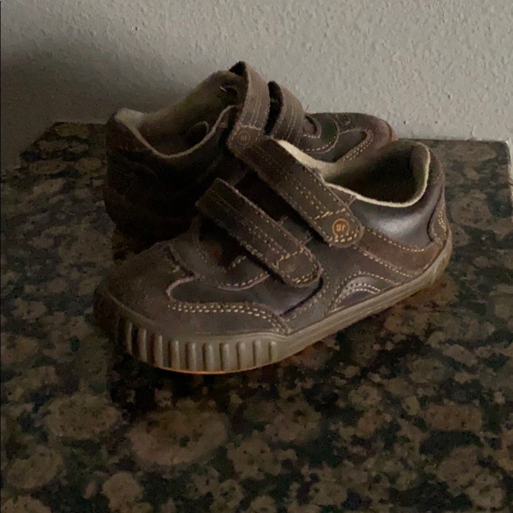 Boys Stride Rite Toddler brown 7.5W wide width